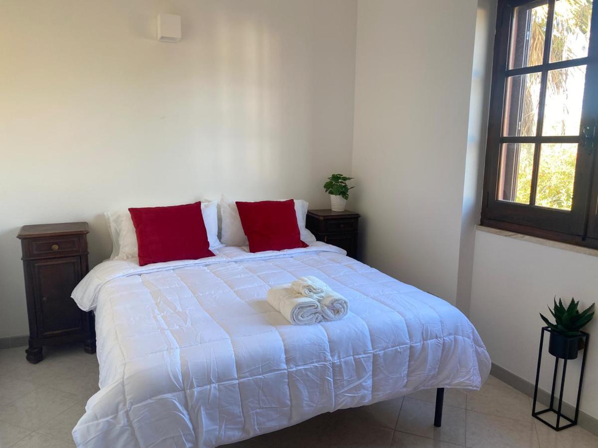 Lovely Home 5 Min Walk To The Beach, 3 Bedrooms Ample Outdoor Relax And Wifi Capitana Zewnętrze zdjęcie