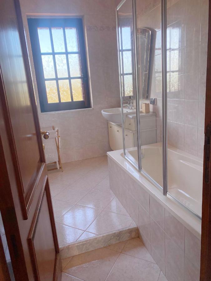 Lovely Home 5 Min Walk To The Beach, 3 Bedrooms Ample Outdoor Relax And Wifi Capitana Zewnętrze zdjęcie